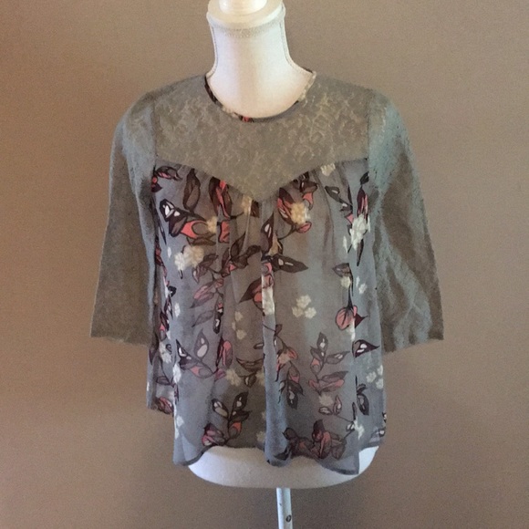 Jack by BB Dakota Lace Crop Top - Picture 9 of 9